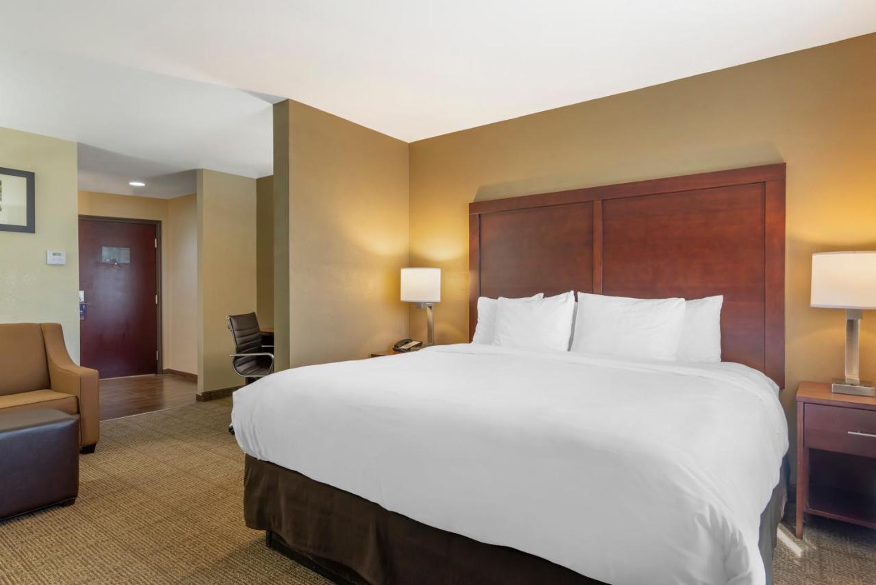 Comfort Suites Locust Grove Atlanta South Extérieur photo